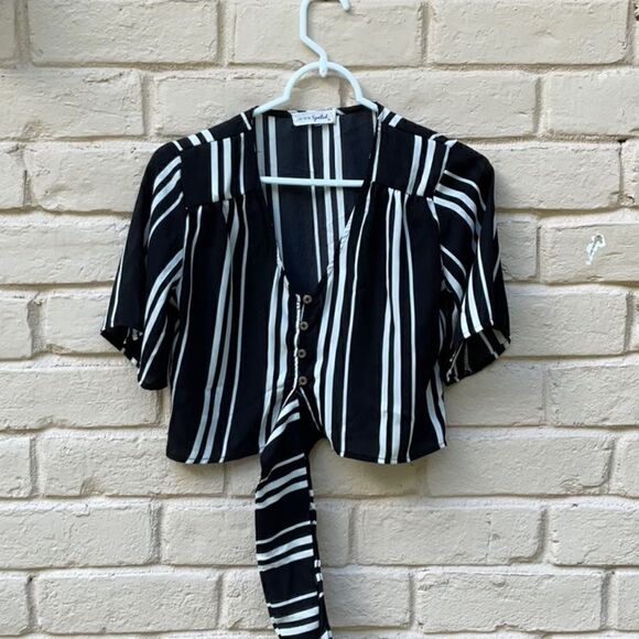 Take 50% OFF- Live To Be Spoiled Black&White 2pc Croptop & Pant, Size-XS - Picture 6 of 8